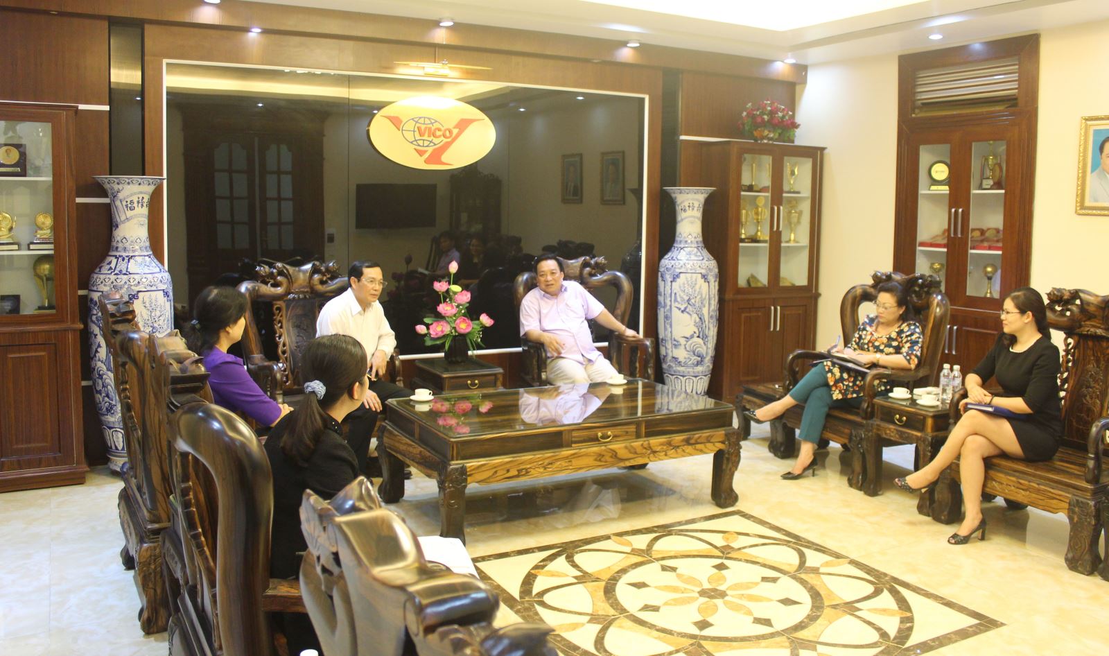 Liên đoàn Lao động thành phố và Công ty VICO Lien doan Lao dong thanh pho va cong ty VICO