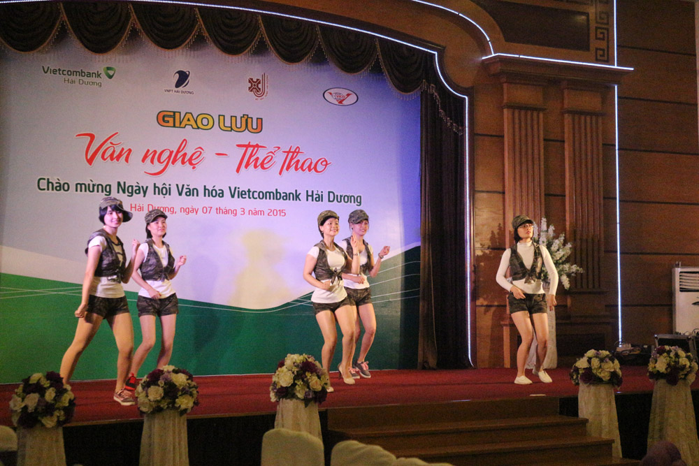 giao lưu văn hóa nghệ thuật Vico - Vietcombank