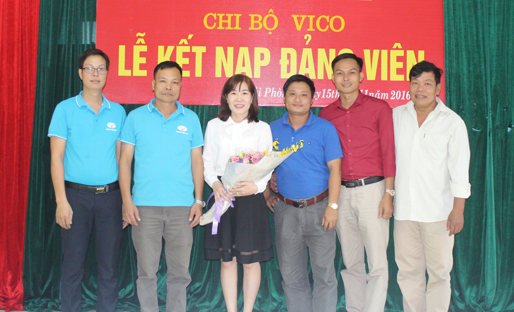 Lễ kết nạp đảng viên mới chi bộ Vico Lễ kết nạp đảng viên mới chi bộ Vico